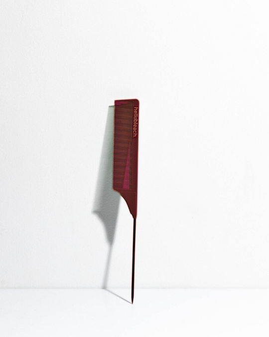 Tail Comb w Stainless Steel Tip